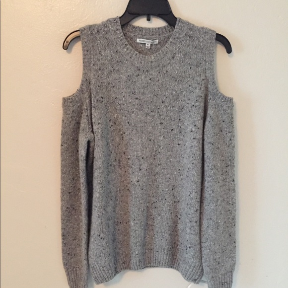 REBECCA MINKOFF Cold Shoulder Sweater size M - Picture 4 of 7